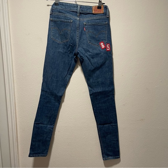 Levi’s Women’s 711 Skinny Embroidered Jeans | 25 - Picture 6 of 8